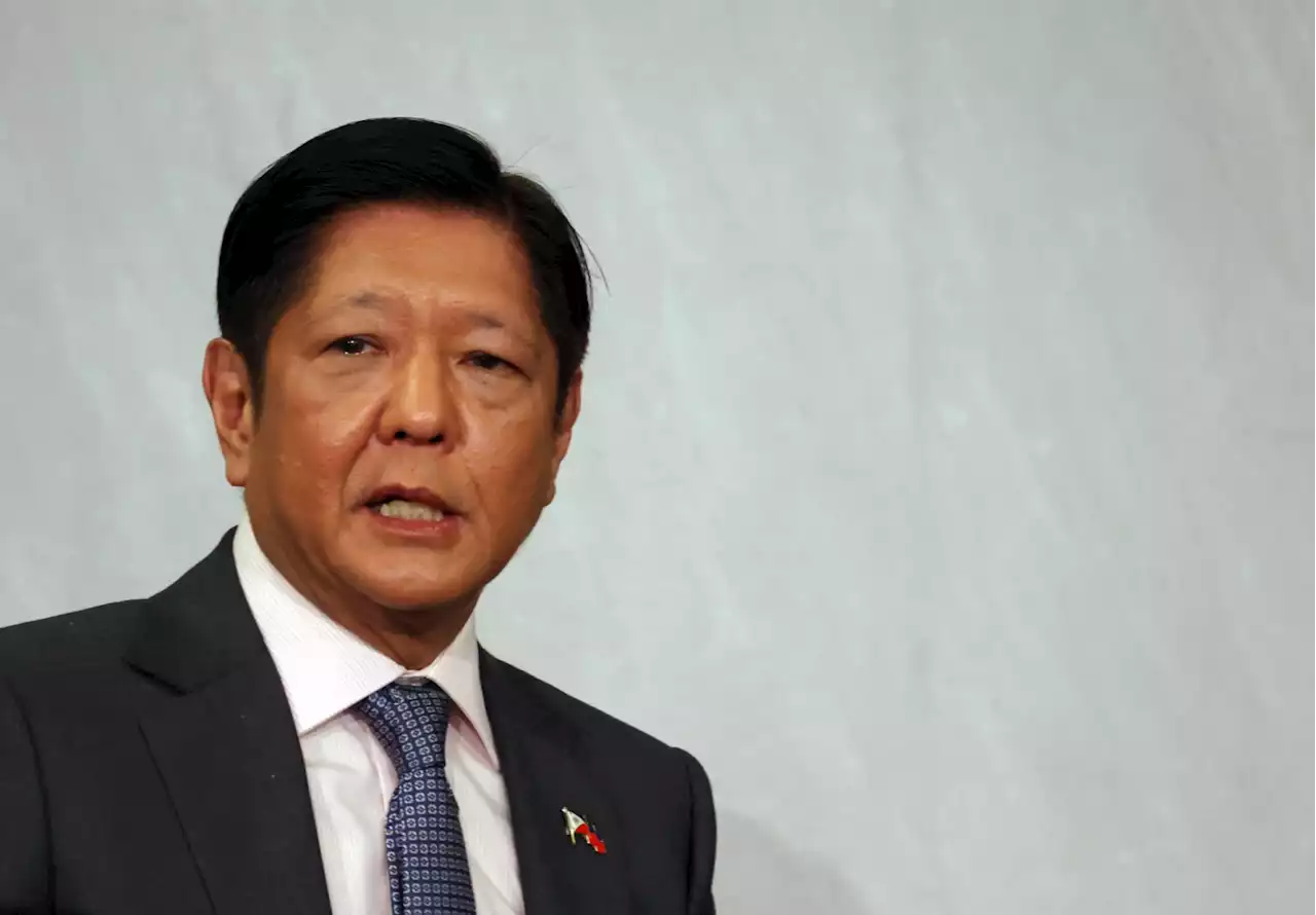 Marcos appoints new officials