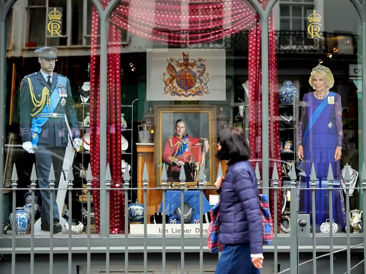 New poll reveals why Canadians won't abolish the monarchy even though they don't like it