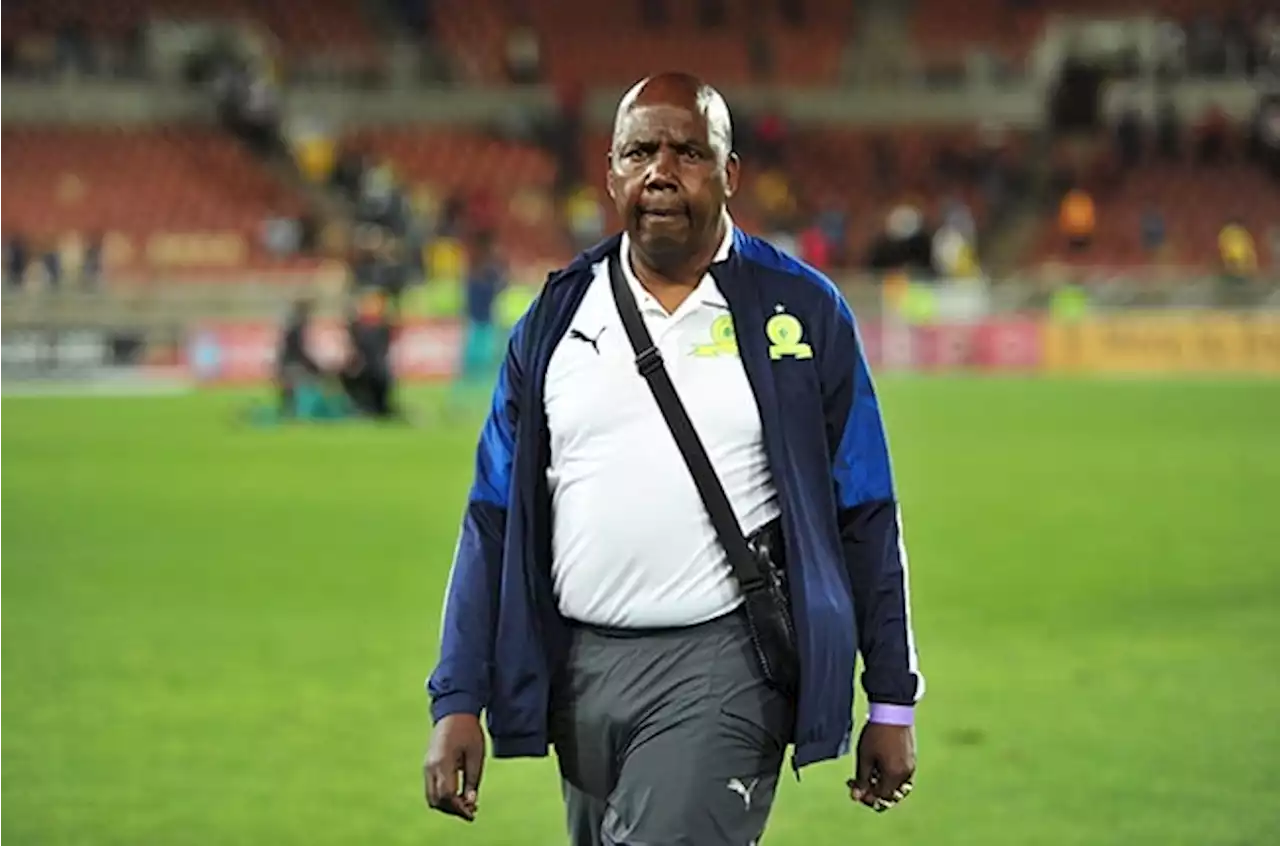 Long-serving Mamelodi Sundowns official Alex Shakoane dies | Sport