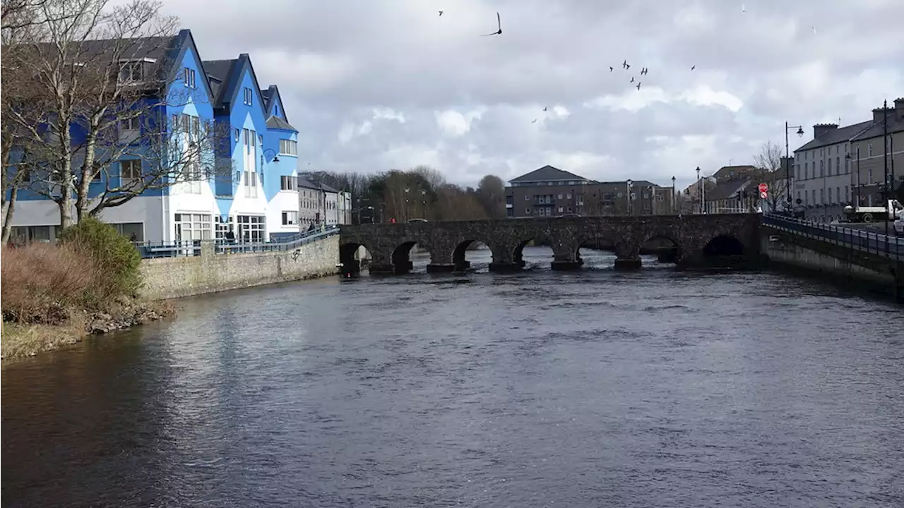 Man arrested after body of a woman discovered in Sligo