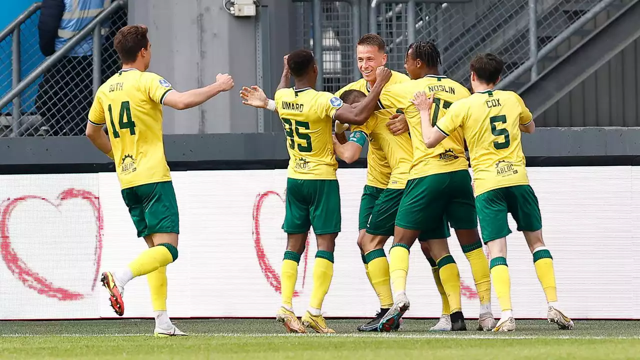 Fortuna deelt tik uit aan concurrent Vitesse, Twente dankzij Vlap langs Emmen