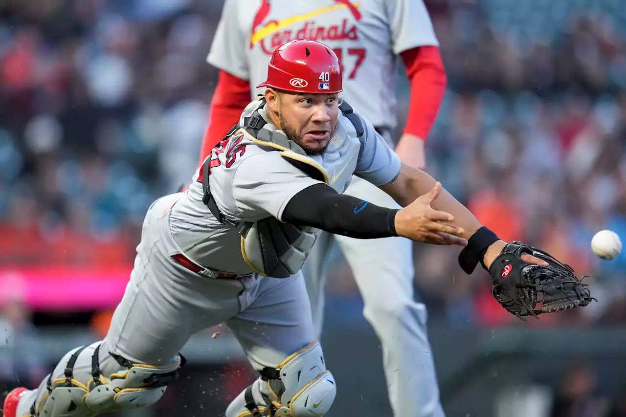 Cardinals make stunning Willson Contreras move months into $87.5 million contract