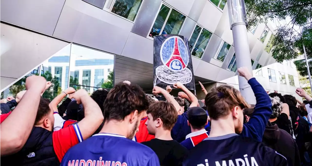 PSG : des supporters visent Al-Khelaïfi au Parc, 150 Ultras bloqués à Troyes