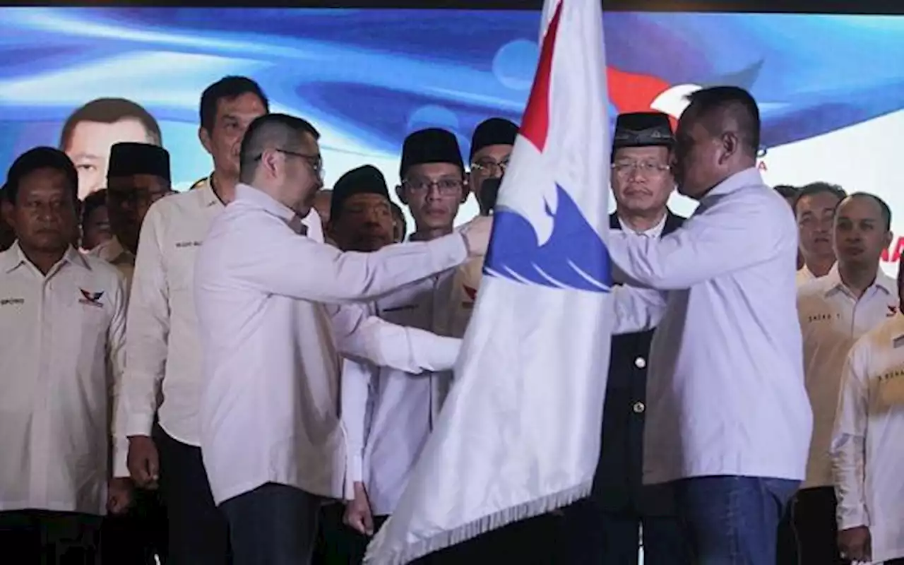 Lantik Pengurus DPW Perindo Jatim, HT Ingatkan Peluang Mendulang Suara di Pemilu 2024