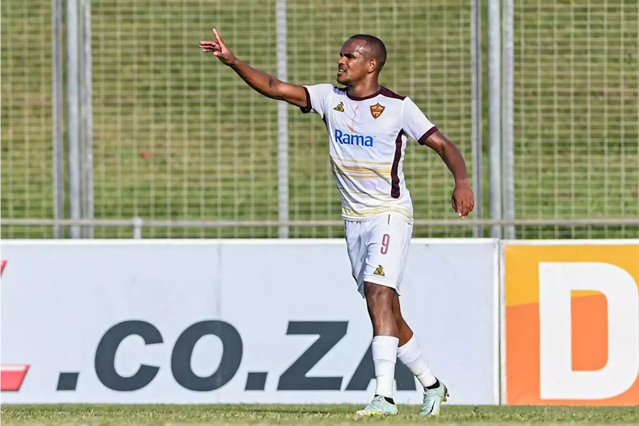 Downs Join Chiefs In Race For Rayners | Soccer Laduma