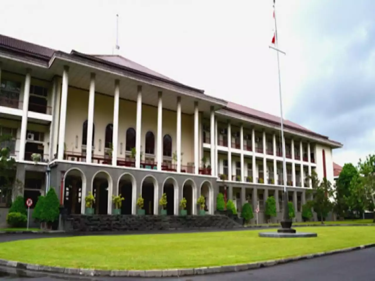 UTBK UGM Dimulai Besok, Berikut Ini Ketentuan & Materi yang Diujikan