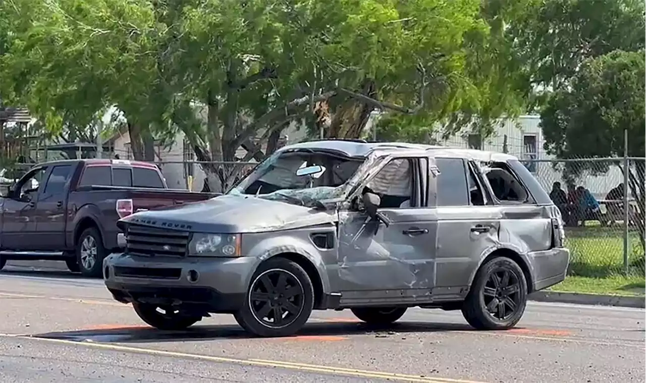 Seven people killed as car strikes group at bus stop near migrant centre in Texas