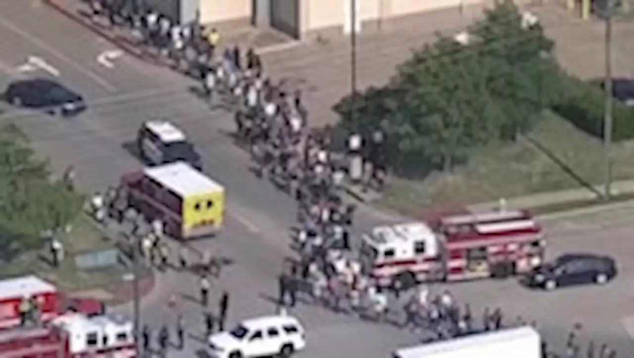 Live updates: Police ‘neutralize’ Texas mall shooter who killed children, authorities say