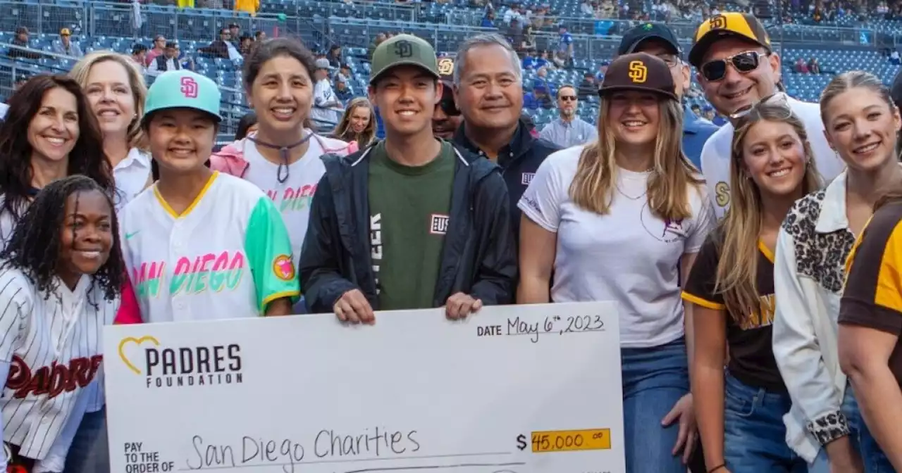 Padres honor La Jolla teenager for her non-profit helping the homeless