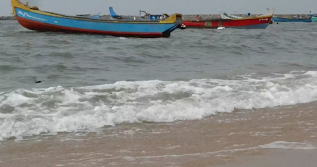 Boat overturns in India's Kerala state, at least 21 die