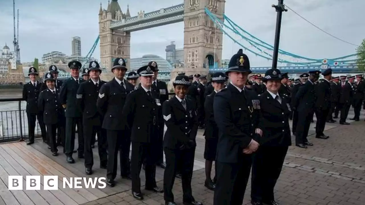 South Yorkshire Police officer follow's father's Coronation footsteps