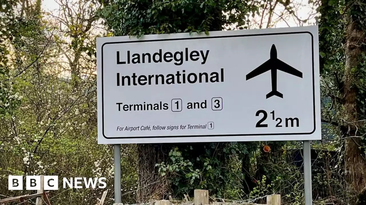 Powys: Spoof £25,000 airport sign makes a welcome return