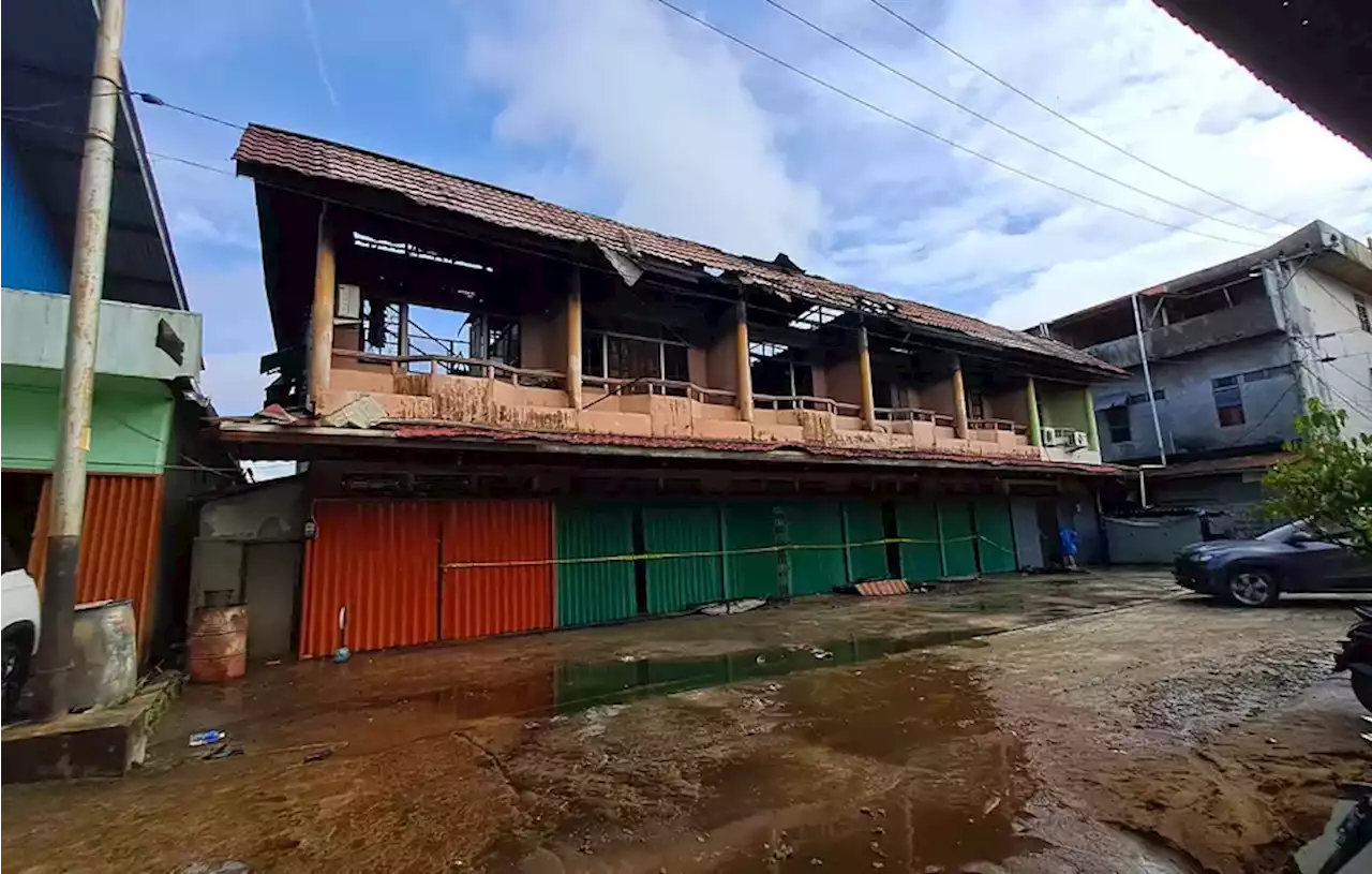 Kebakaran di Pontianak, Pemilik Ruko Lompat dari Lantai 2