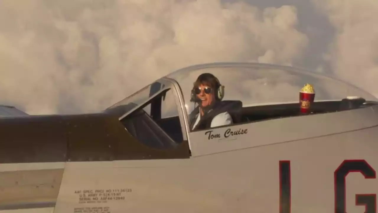 Tom Cruise accepted his MTV Movie & TV Award – while piloting a plane