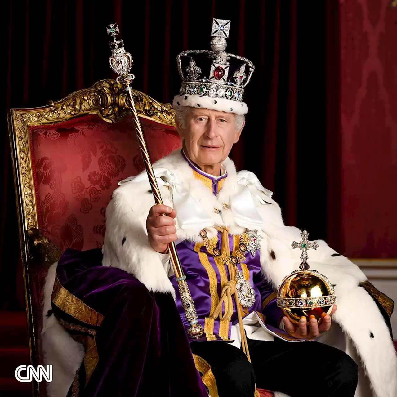 Buckingham Palace releases official coronation portraits | CNN