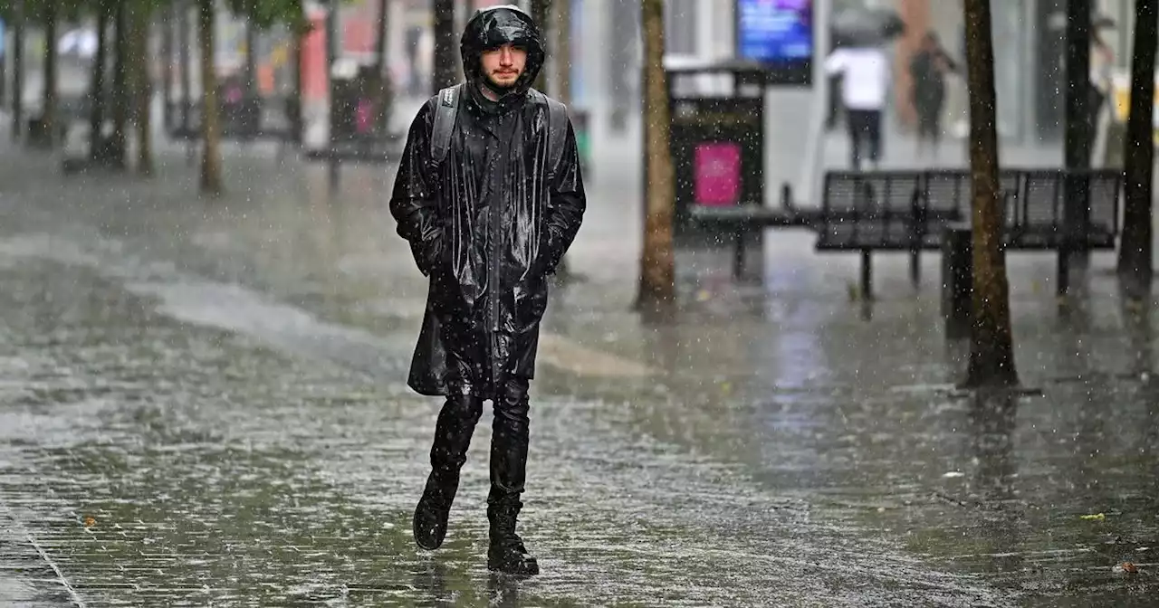 Scotland thunderstorm weather warning as Met Office forecasts flooding and hail