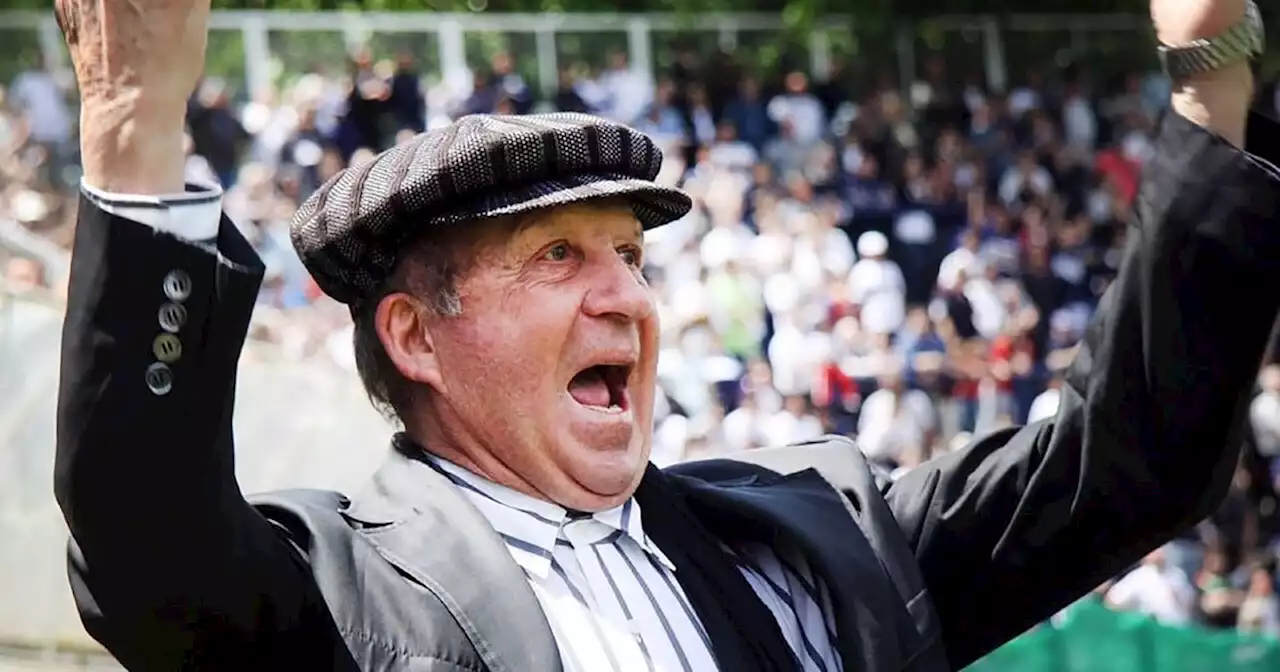 Gimnasia inauguró un mosaico de Carlos Timoteo Griguol en el Bosque