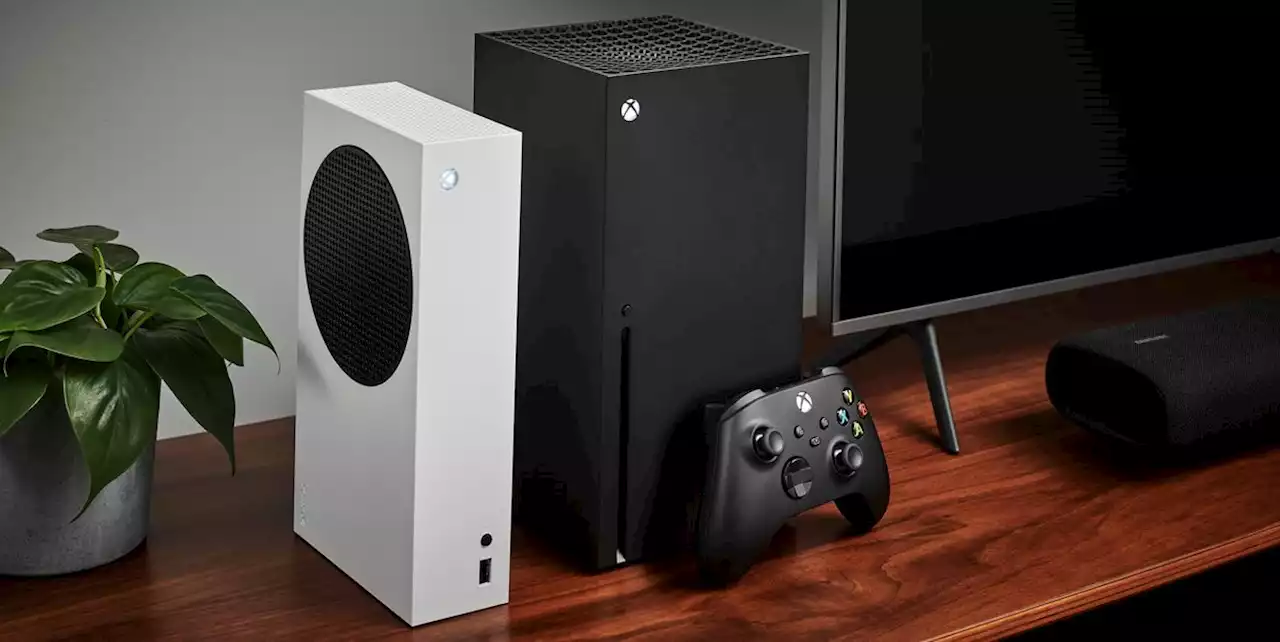 Xbox boss says Microsoft can't outsell PlayStation anymore