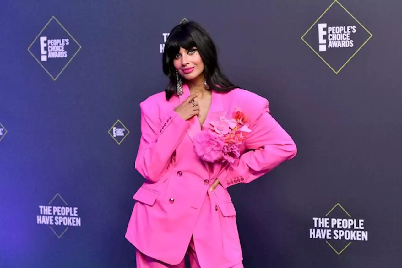 Jameela Jamil Reveals She Backed Out Of Audition For ‘You’ Because She Doesn’t ‘Do Sex Scenes’