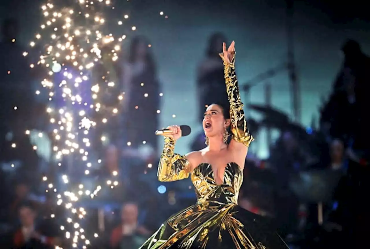 Lionel Richie, Katy Perry sing for royal coronation concert