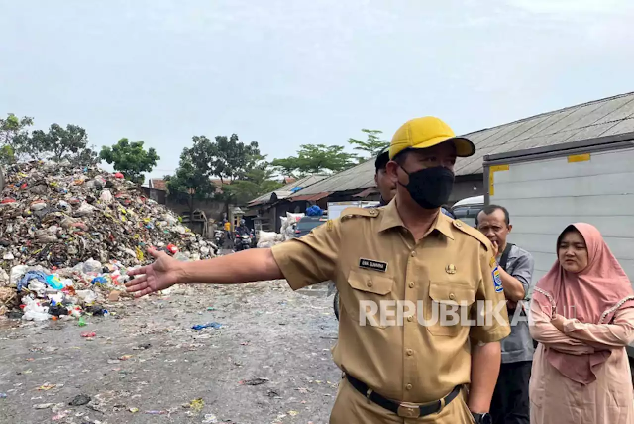 Plh Walkot Bandung Minta Sampah di TPS Diatur agar tak Menggunung |Republika Online