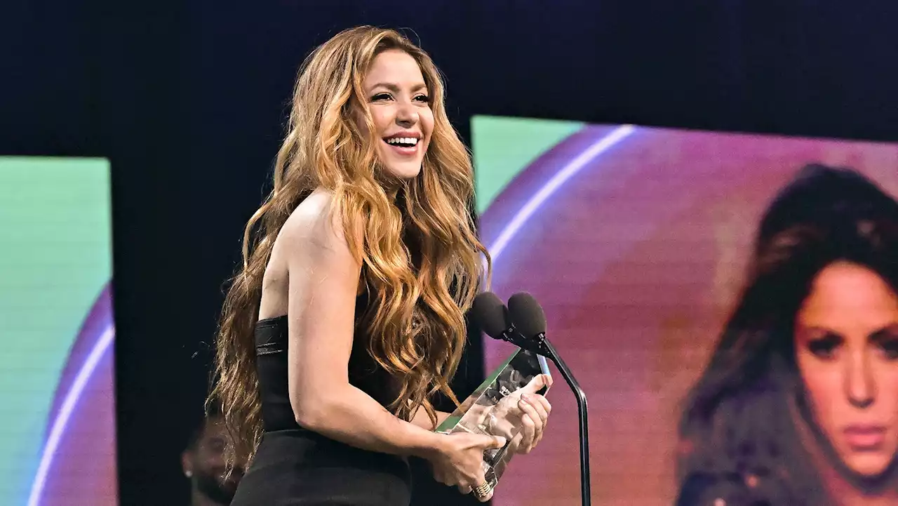 Not Even Gerard Piqué Could Dull Shakira's Shine in 'Woman of the Year' Acceptance Speech