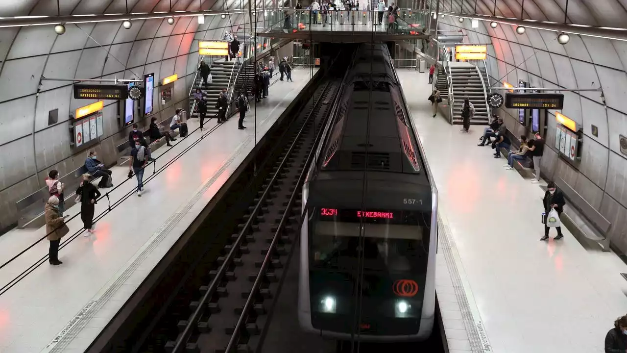 Muere una persona tras ser arrollada por el metro en Barakaldo