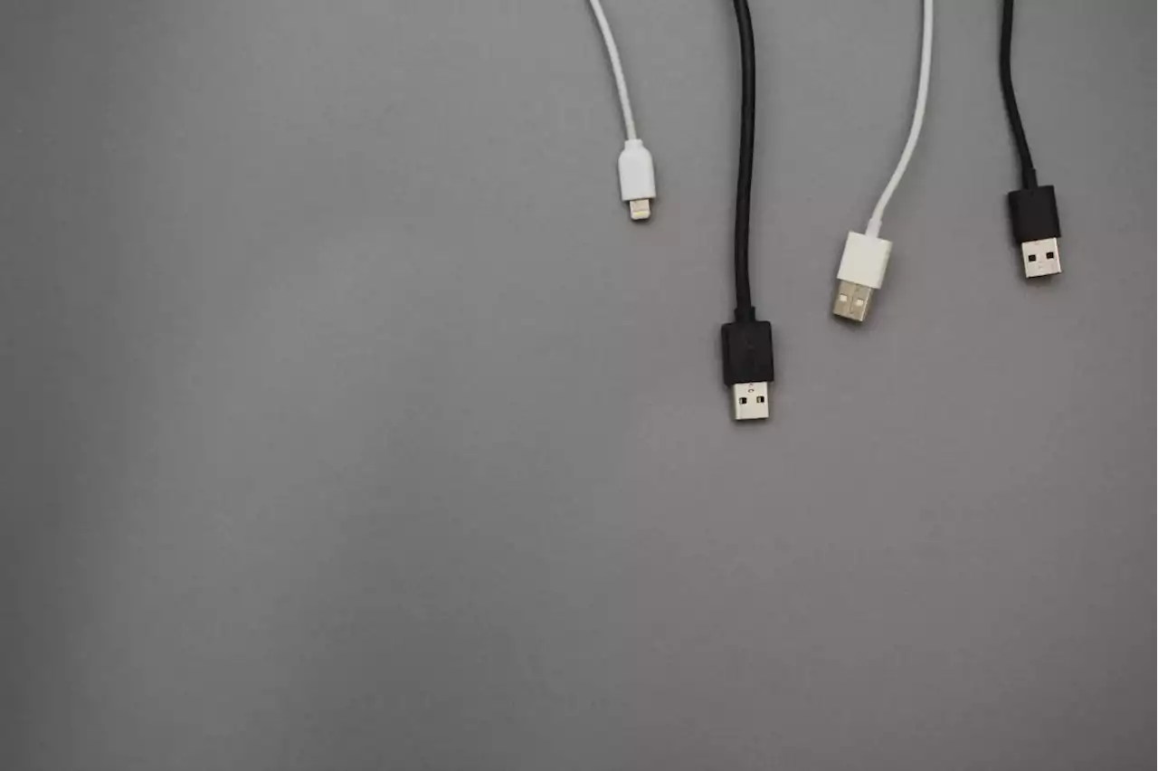 USB, HDMI, DisplayPort: How to crack the code for cables