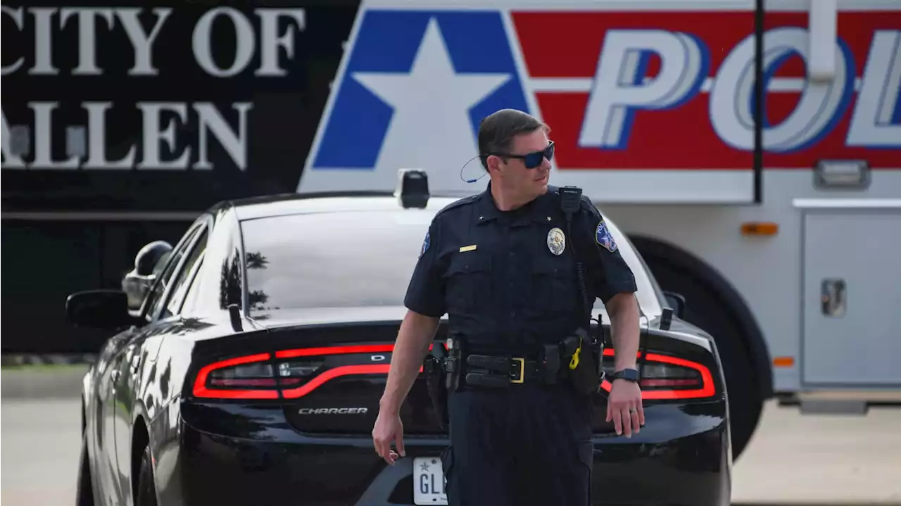 Gunman, 1 Victim Identified in Mall Massacre in Allen, Texas