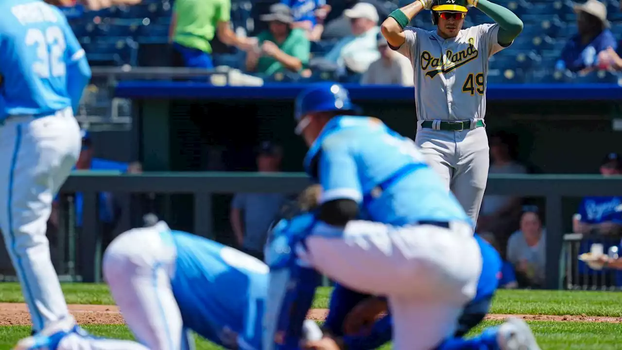 Royals pitcher Ryan Yarbrough walks off field after line drive hits him in the face