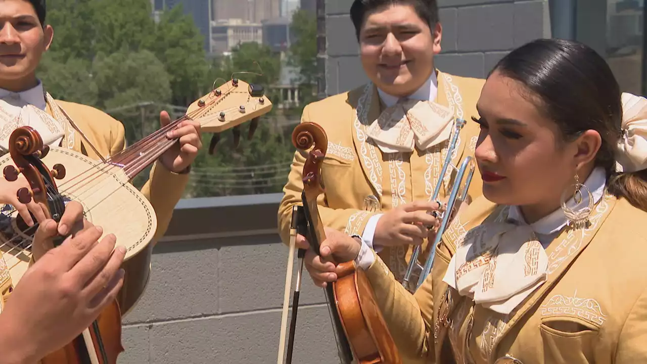 Treat Mom to Mariachi on Mother’s Day with Mariachi Herencia de Mexico