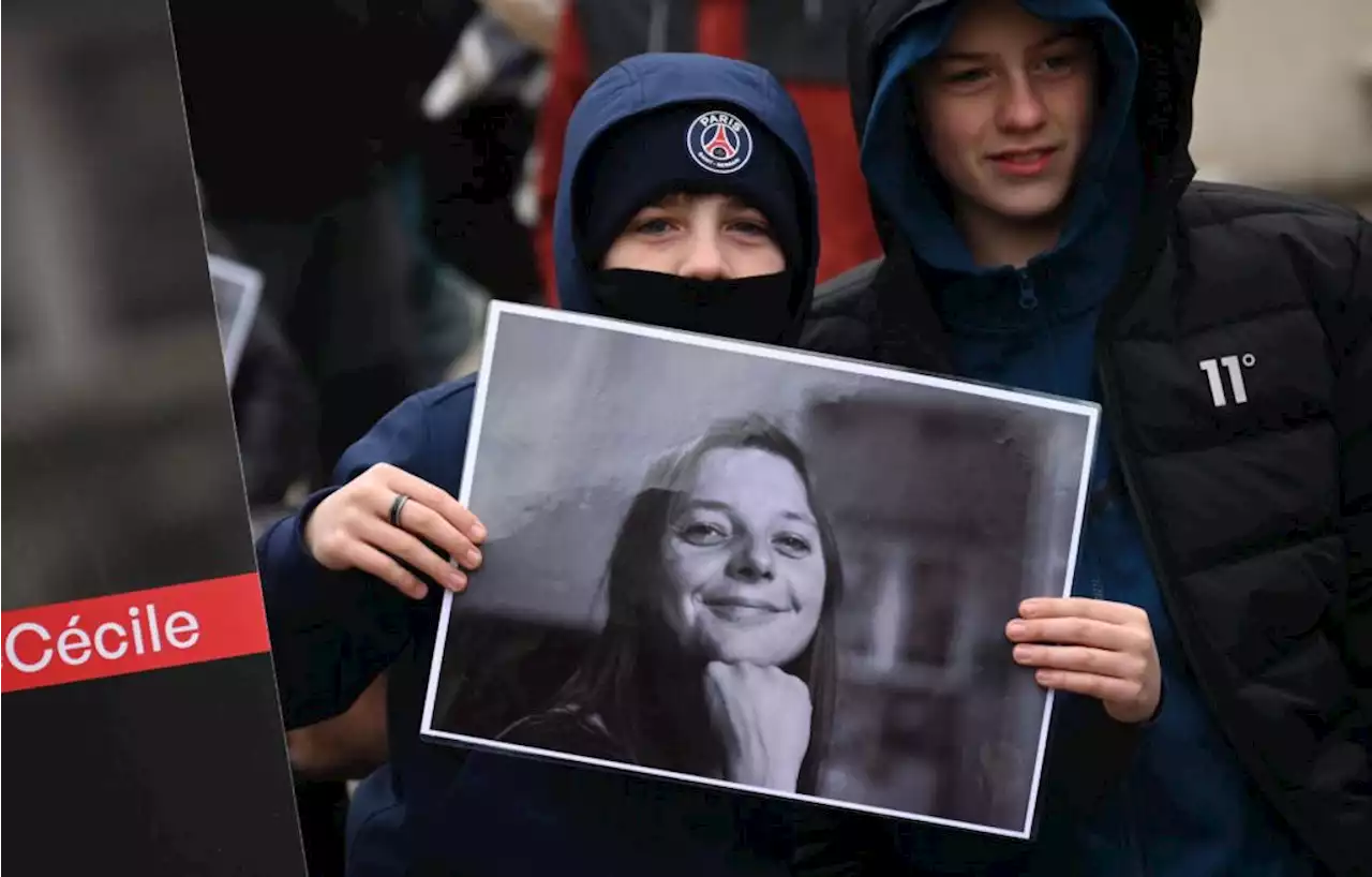 Manifestation de soutien à Cécile Kohler à Nanterre