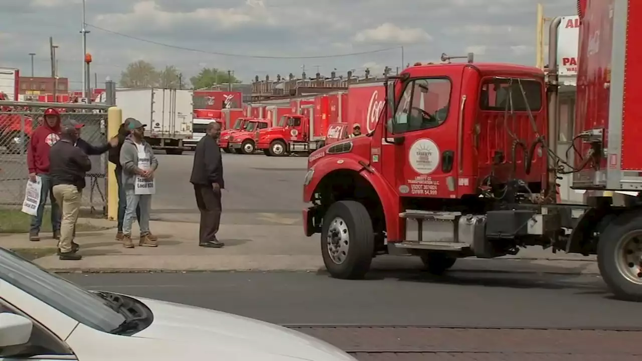 Teamsters Local 830 union ends 4-week strike against Liberty Coca-Cola