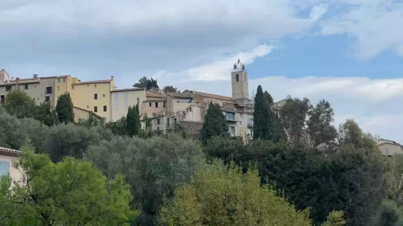 Châteauneuf-de-Grasse: le maire se bat contre les 'méga-consommateurs' d'eau dans sa commune