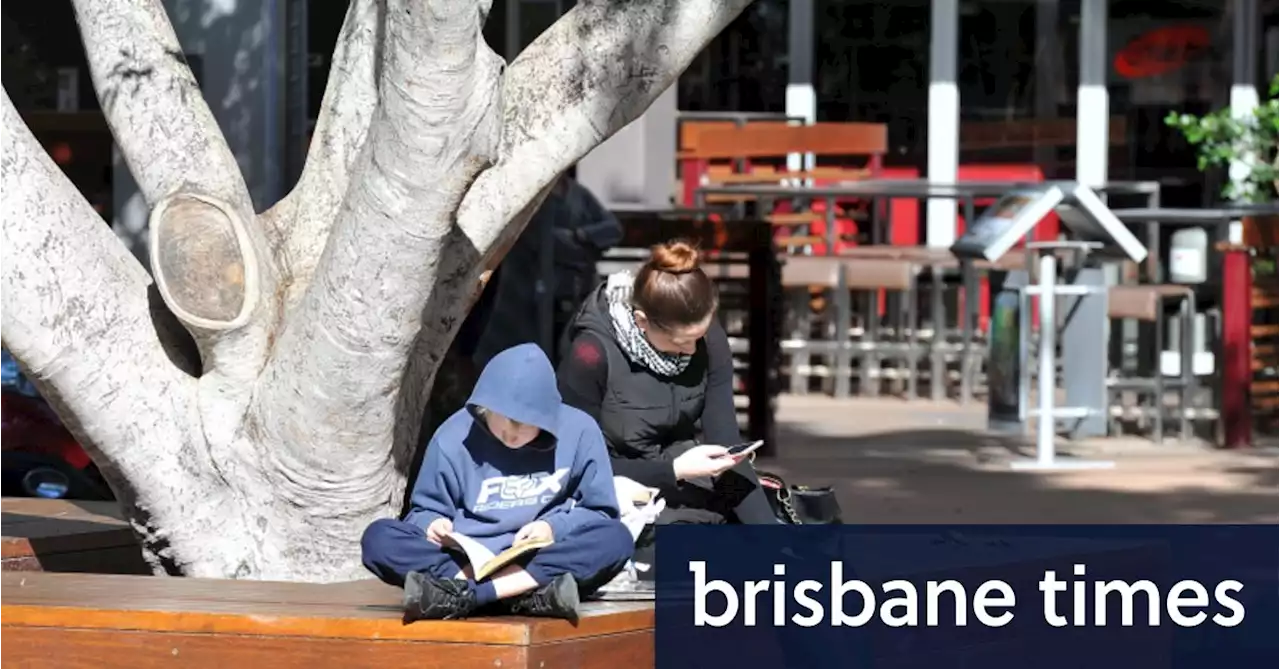 Temperatures drop across Brisbane and south-east in cold snap