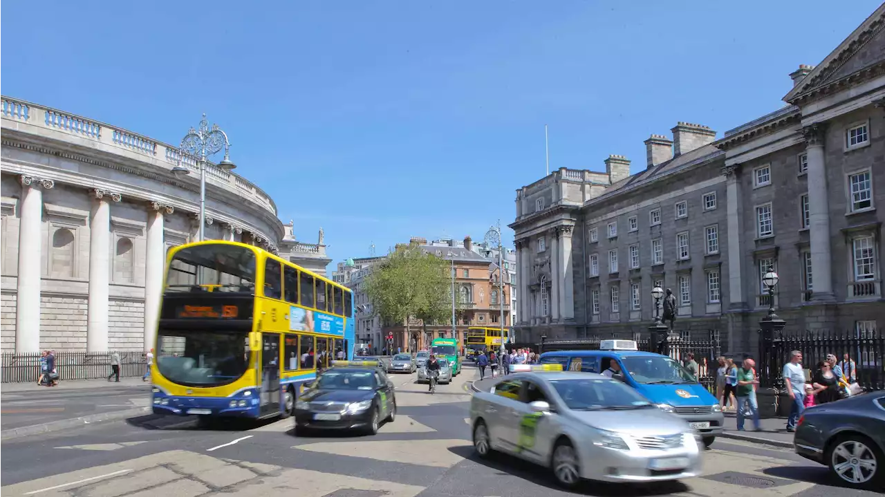 Dublin businesses warn of ‘difficulties’ posed by removing cars from College Green
