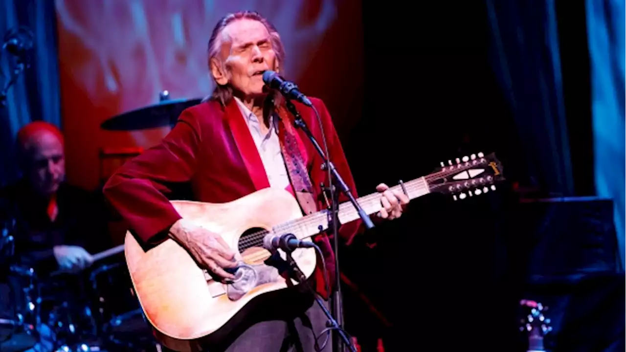‘It finally has its name’: Restaurateur floats idea to rename Yonge-Dundas Square after Gordon Lightfoot