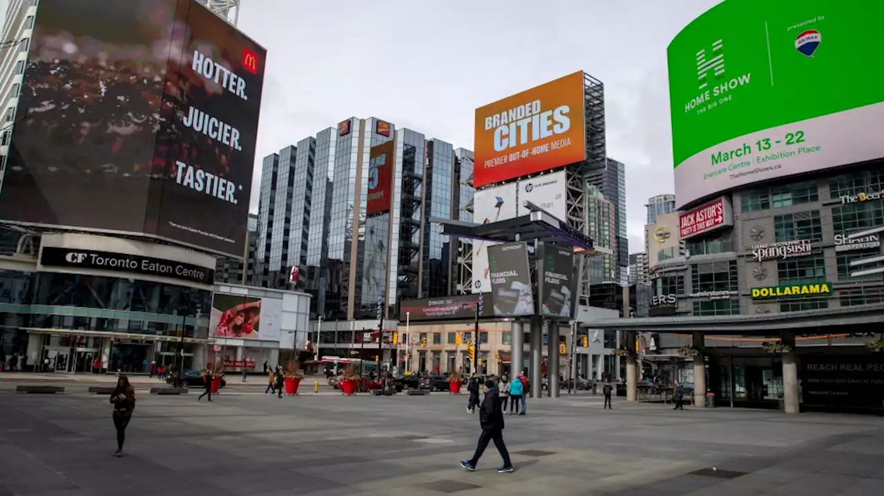 This restaurateur wants to rename Yonge-Dundas Square after Gordon Lightfoot