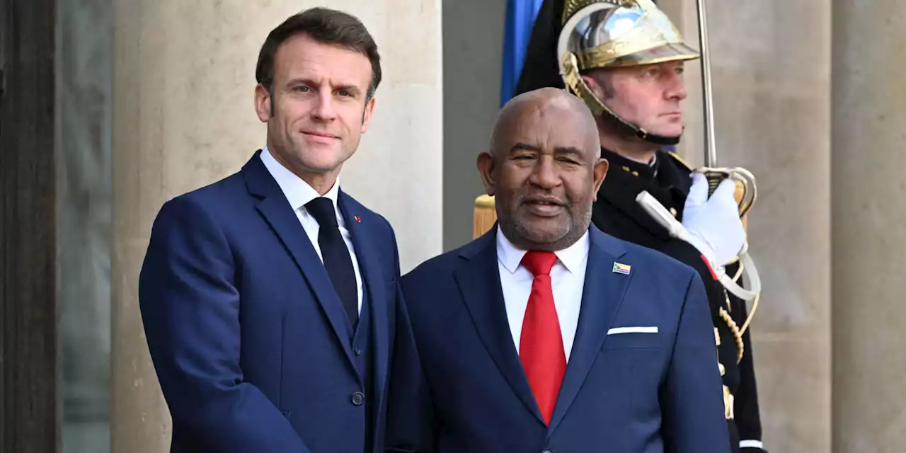 Mayotte : Emmanuel Macron a reçu le président comorien sur fond de tensions