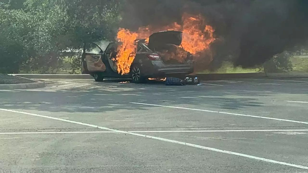 Austin 911 caller on hold for 23 minutes trying to report car fire