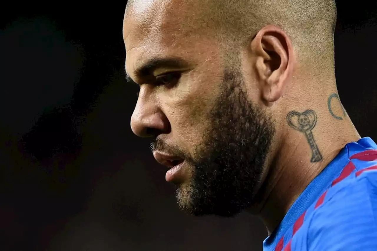 Juíza rejeita pedido da defesa e mantém prisão preventiva de Daniel Alves