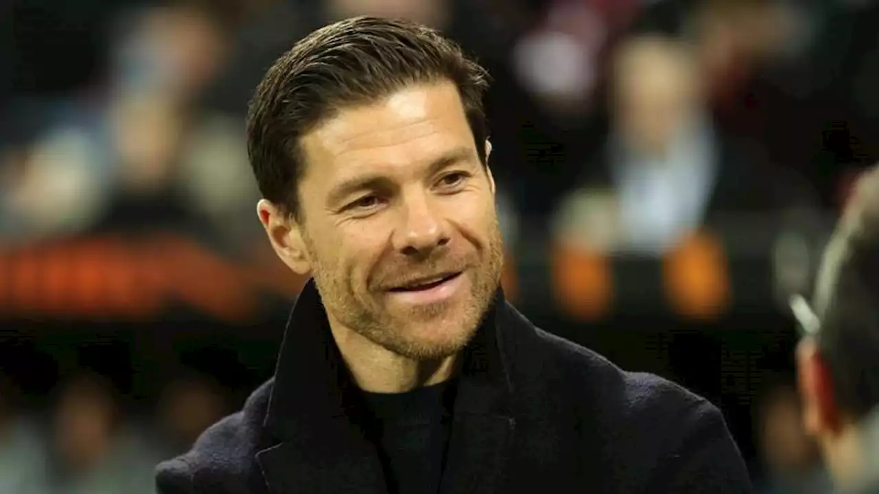 Lavoro sul campo e gestione della pressione: che allenatore è Xabi Alonso