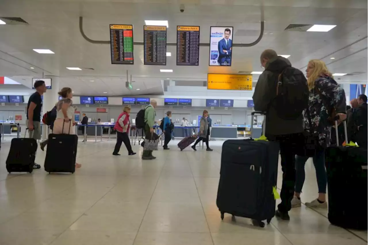 'Summer of travel chaos' looms with strike threat at Glasgow Airport over pay offers