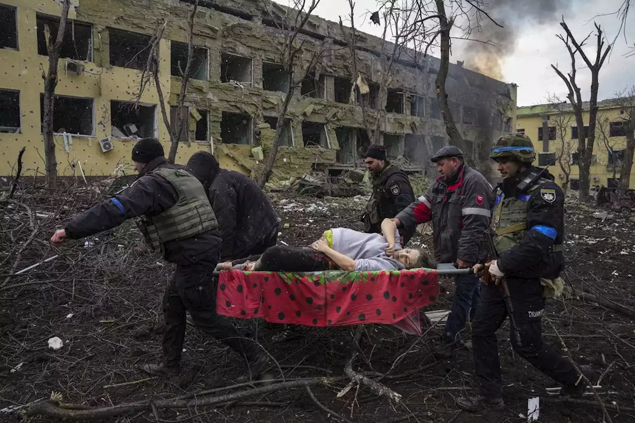 Prize-winning Associated Press team served as world’s eyes in Mariupol