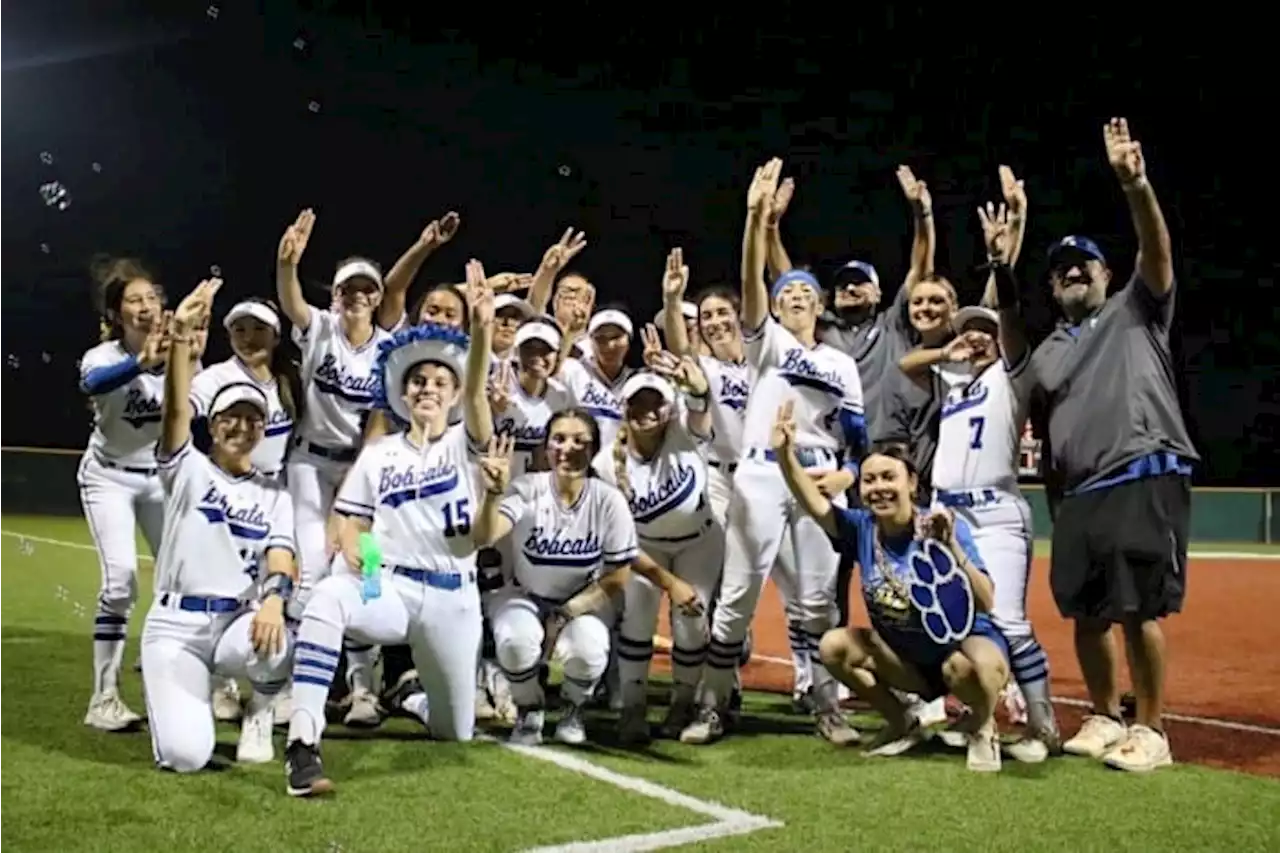 Lady Bobcats from South San Antonio High School heading to regional quarterfinals