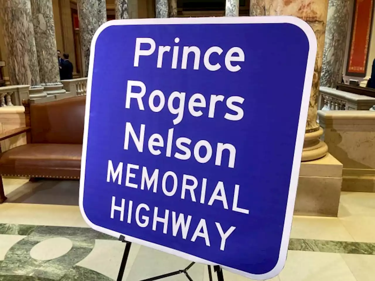 Minnesota governor to sign bill dedicating highway to Prince