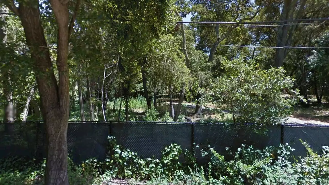 Unknown buyer pays $25 million for empty Atherton lot