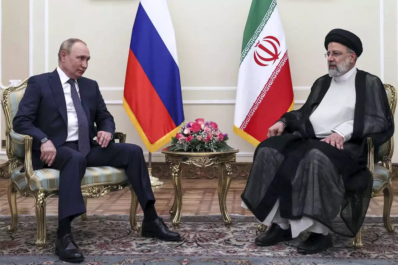 Asse del male | Russia e Iran rafforzano le connessioni per fronteggiare le sanzioni - Linkiesta.it