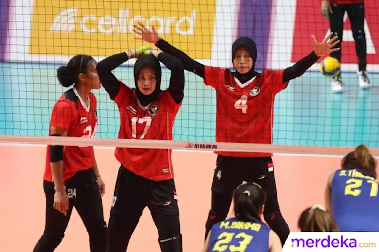 Foto : Timnas Voli Putri Indonesia Gagal Membendung Thailand di SEA Games 2023 Kamboja | merdeka.com