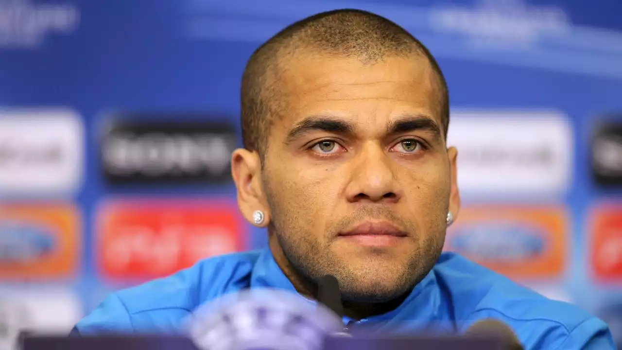 La jueza mantiene a Dani Alves en prisión por la presunta violación de una joven en una discoteca de Barcelona